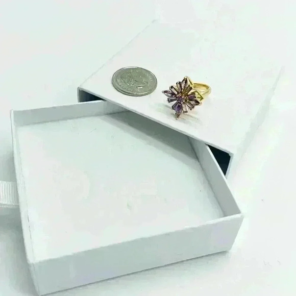 Purple and gold diamond shape rhinestone adjustable spinning top ring - Picture 3 of 4